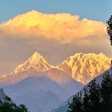 Backpackers Stories By Old Hunza Inn Karimabad  Kültér fotó